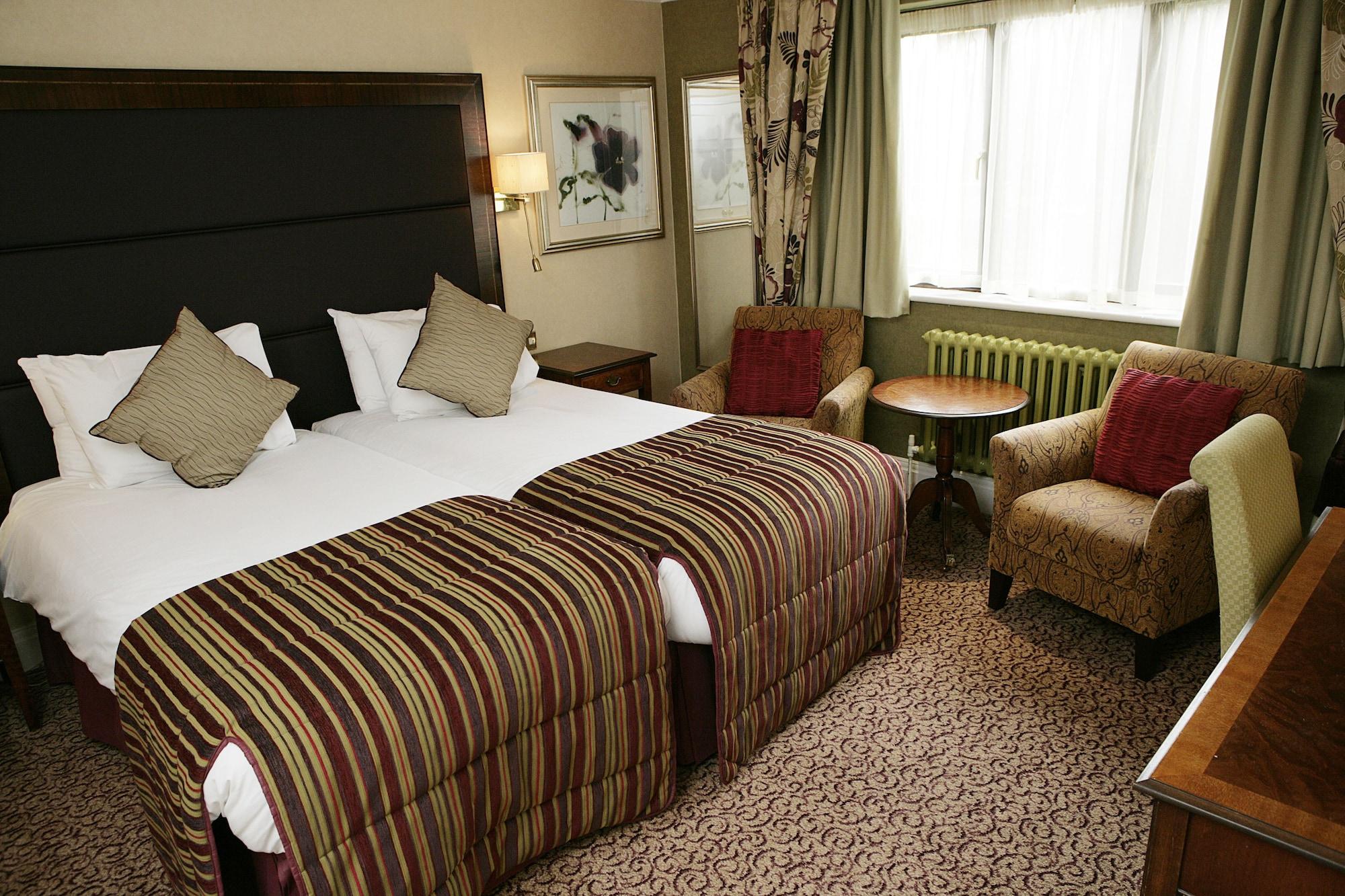 Redworth Hall Hotel- Part Of The Cairn Collection Нютън Айклиф Екстериор снимка